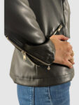 chaqueta negra polipiel